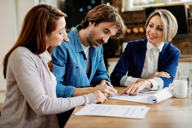 Why Local Partnerships Between Insurance Agents, Realtors, and Lenders Boost Business Growth