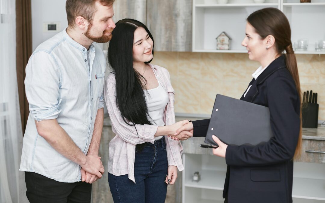 How Insurance Agents Can Build Strong Referral Partnerships with Realtors and Lenders